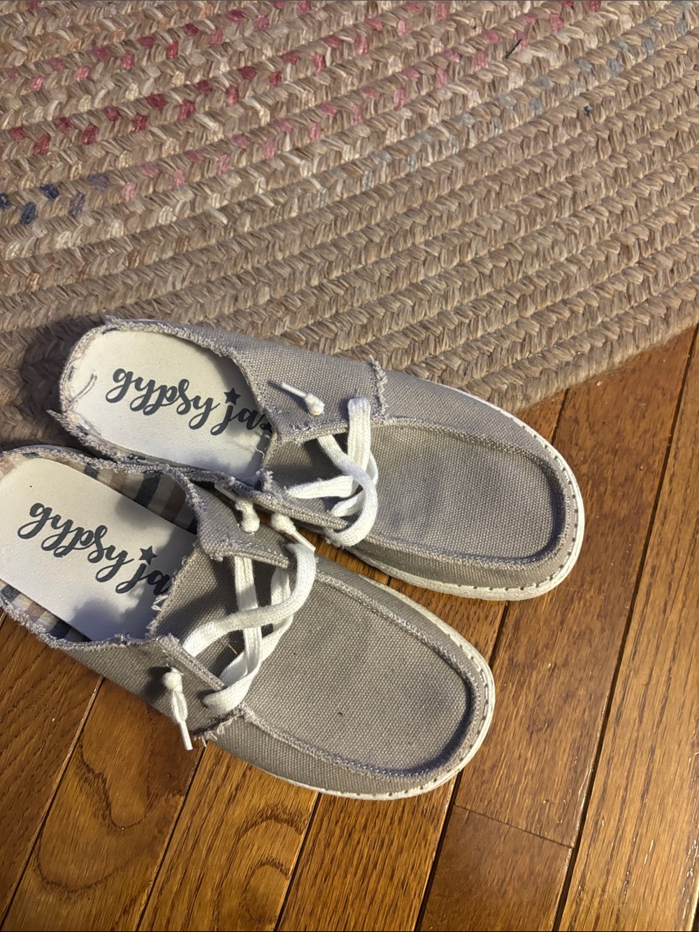 Gypsy Jazz Light Gray Canvas Lace-Up Casual Shoes